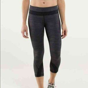 Lululemon Run Inspire Crop II Black size 6